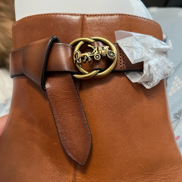 NWT- COACH Teri Leather Bootie. Light Saddle. Size 10 - Picture 8 of 11